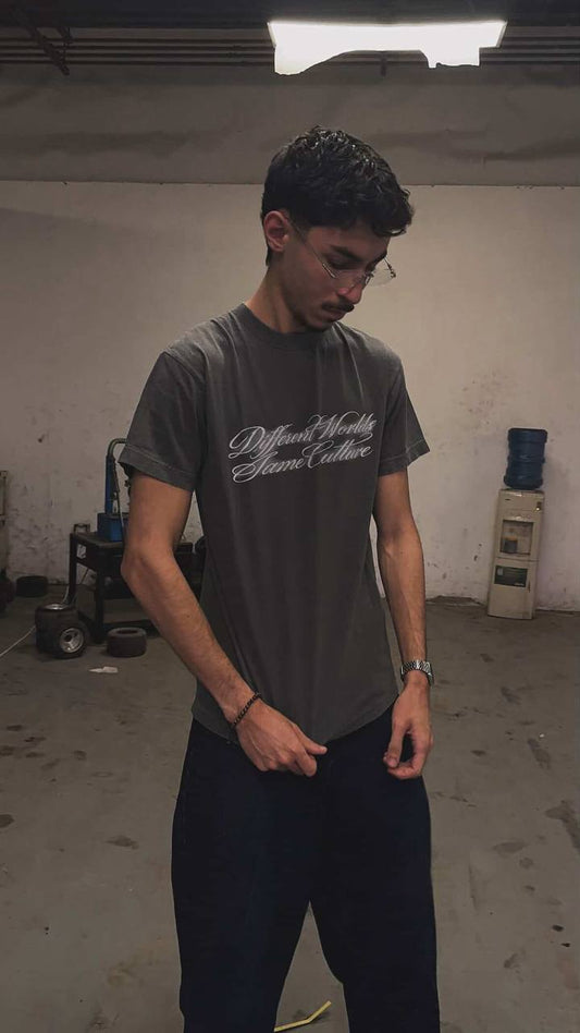 02 GRAY